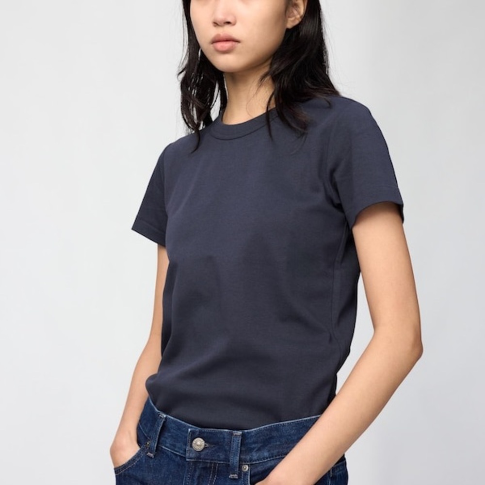 Uniqlo Dark Blue Women's Short Sleeve Tee